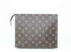 Louis Vuitton Toiletry 26