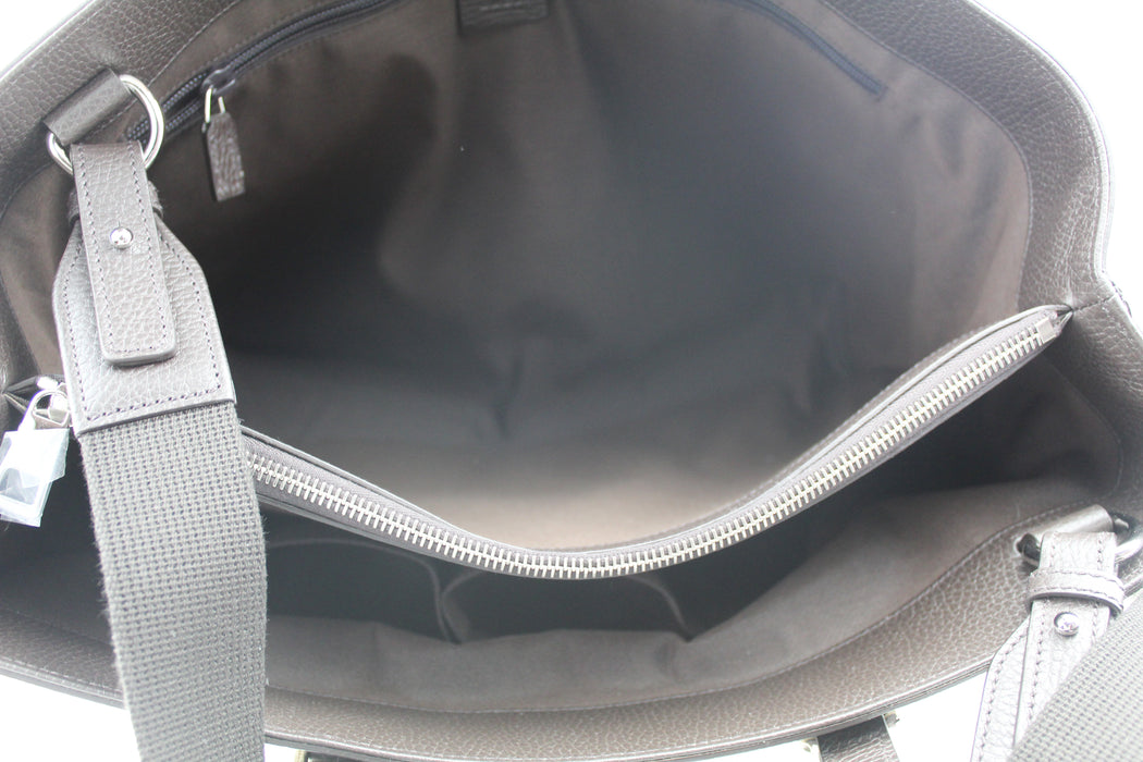 Gucci GG Canvas Signature Tote