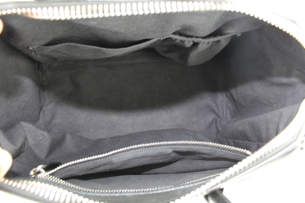 GIVENCHY MEDIUM ANTIGONA BAG