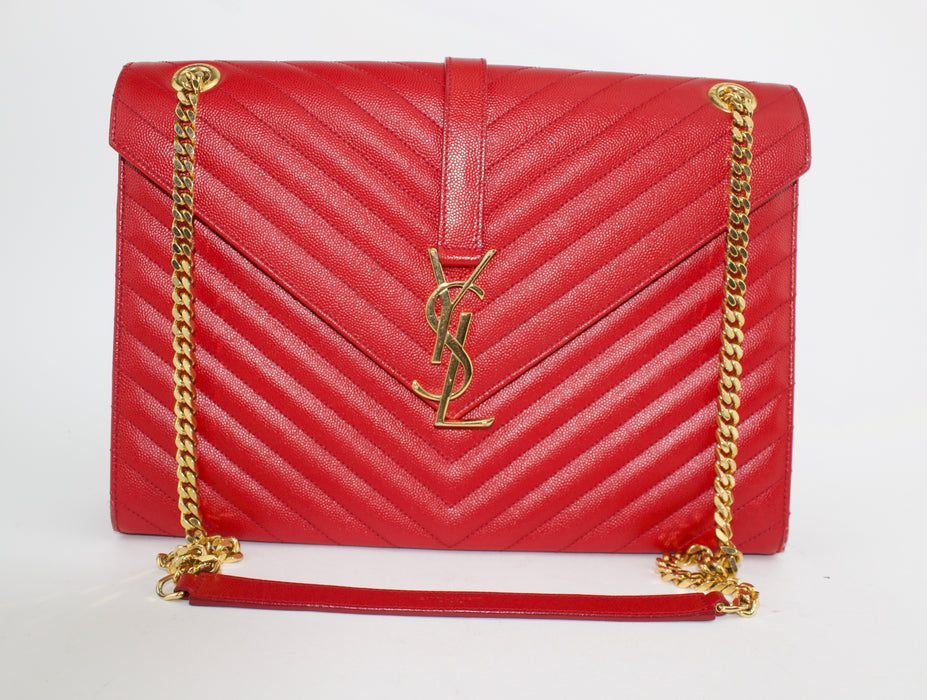 SAINT LAURENT LARGE ENVELOPE GRAIN DE POUDRE CHAIN BAG