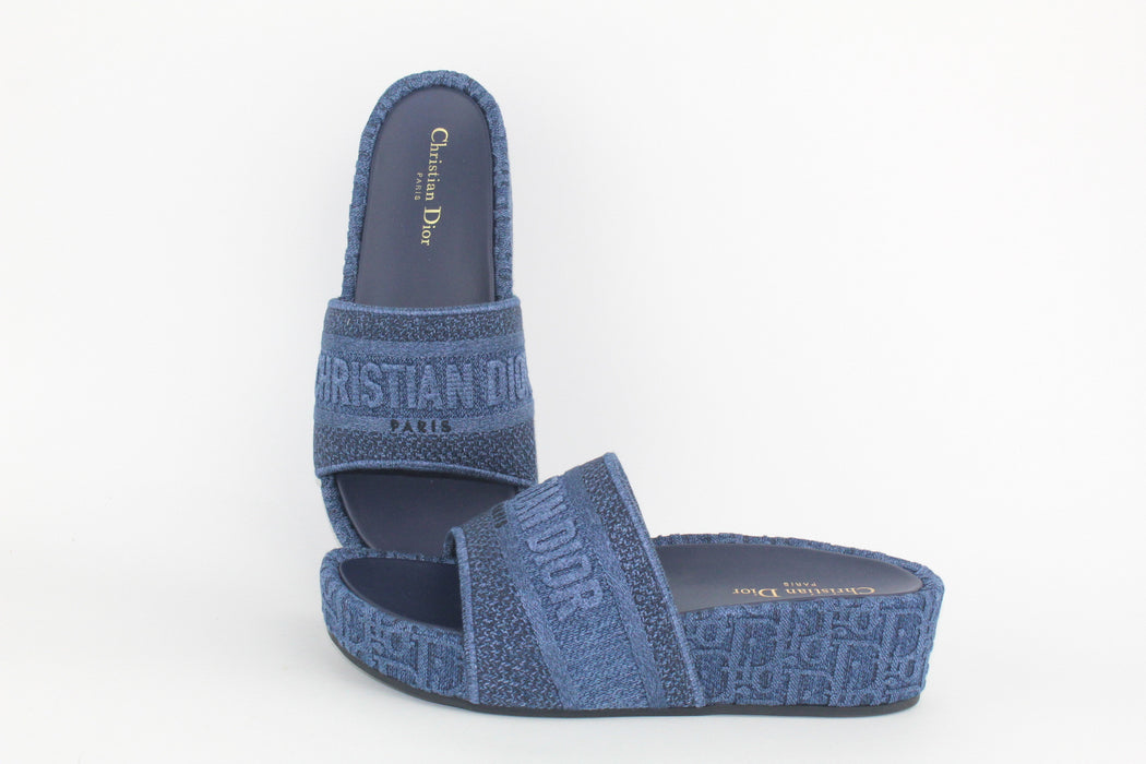 CHRISTIAN DIOR DWAY SLIDES IN OBLIQUE EMBROIDERED DENIM