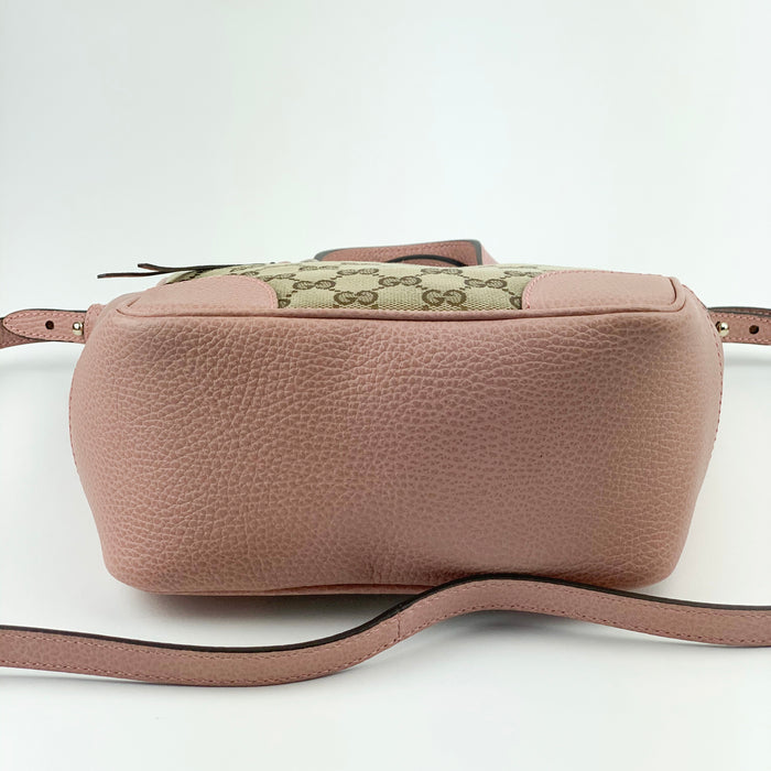 Gucci GG canvas shoulder bag pink